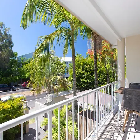 Noosa Parade Townhouse W/ Terrace By Stay Noosa Exterior photo