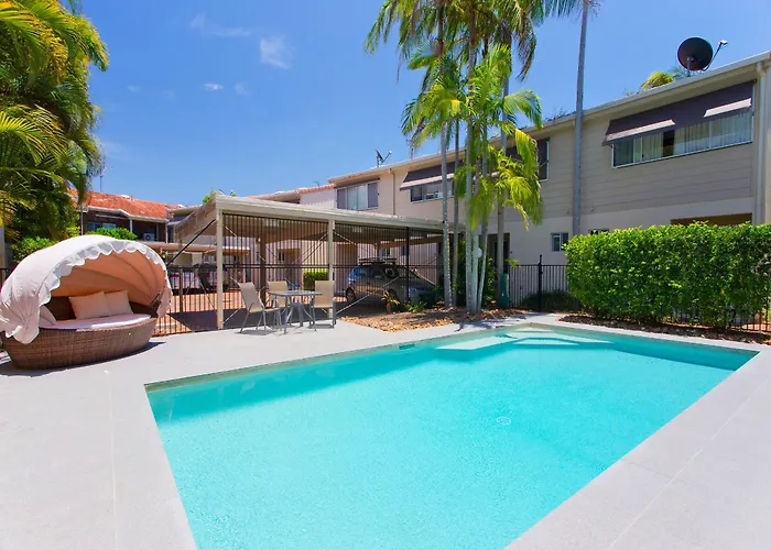 Noosa Parade Townhouse W/ Terrace By Stay Noosa